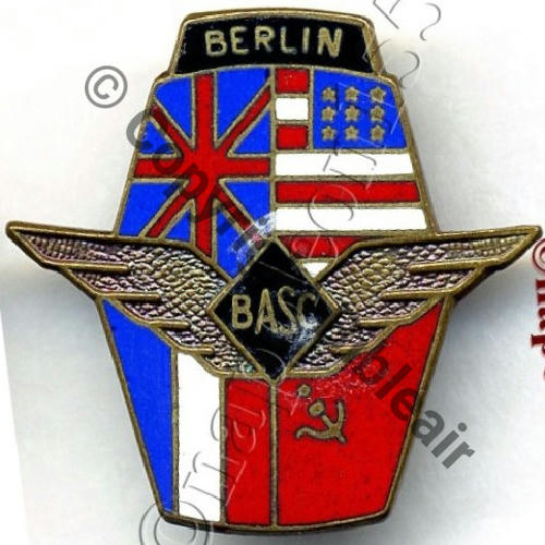 NH Base Allied Safety Control  BERLIN GB USA ENVERS  SM Ancien Eping bascule bijoutier horizontale Dos lisse irreg Drapeau US inverse Src.STELLA 37Eur(x2) 